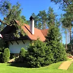 Prázdninový dům Dom Letniskowy Na Kaszubach Z Podgrzewanym Basenem *