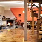 Prázdninový dům Dom Letniskowy Na Kaszubach Z Podgrzewanym Basenem *
