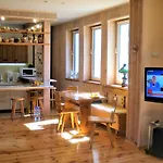 Prázdninový dům Dom Letniskowy Na Kaszubach Z Podgrzewanym Basenem