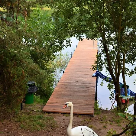 Nyaraló Dom Letniskowy Na Kaszubach Z Podgrzewanym Basenem Ostrowite