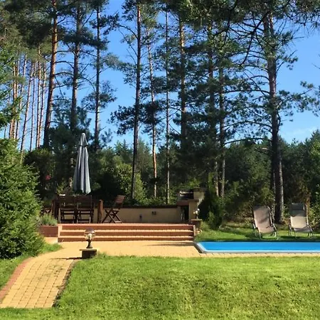 Nyaraló Dom Letniskowy Na Kaszubach Z Podgrzewanym Basenem Ostrowite