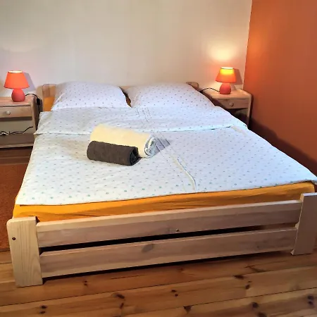 Feriehus Dom Letniskowy Na Kaszubach Z Podgrzewanym Basenem Ostrowite (Kartuzy)